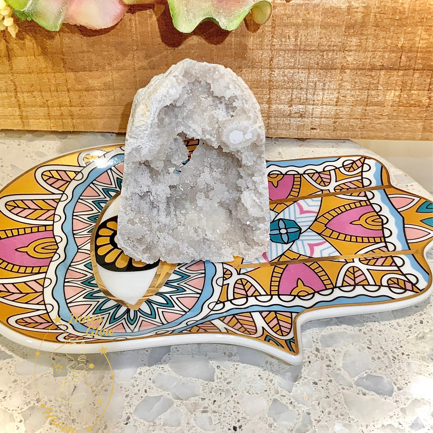 Natural Quartz Cave with druzy
