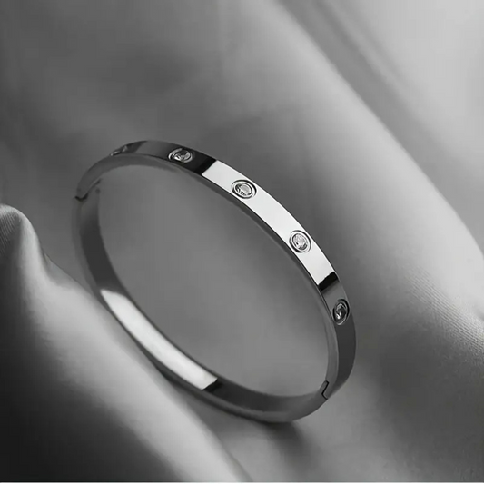Waterproof Detail bangles