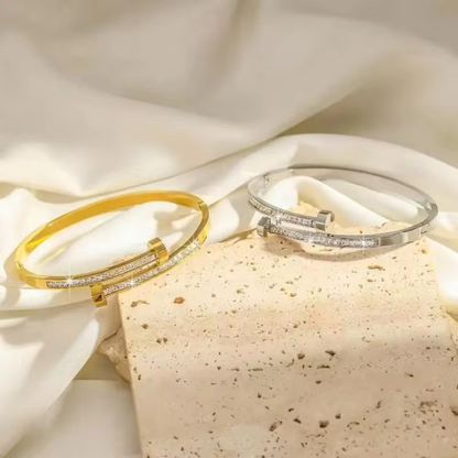 Waterproof Detail bangles