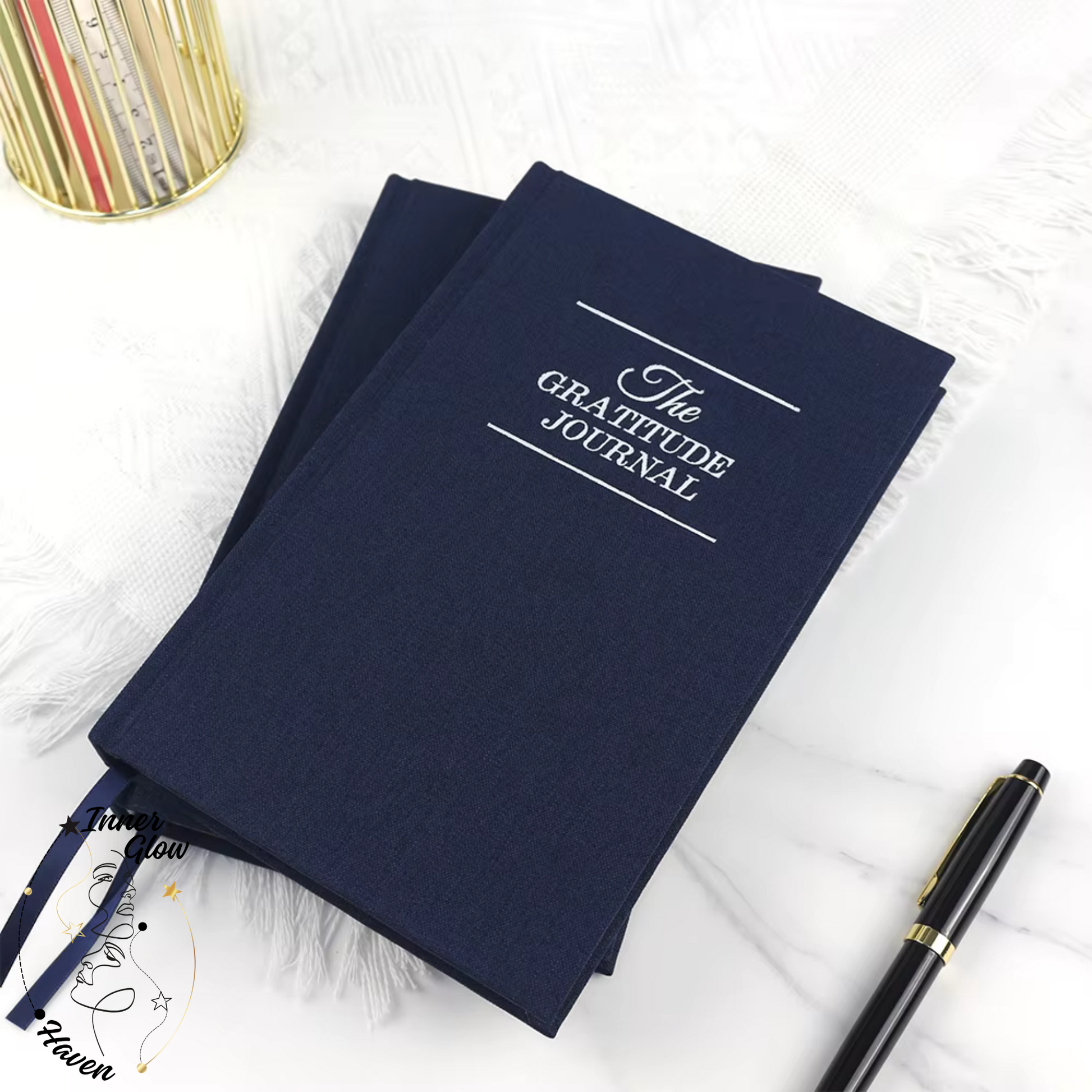 Cover: Linen in navy and natural colors